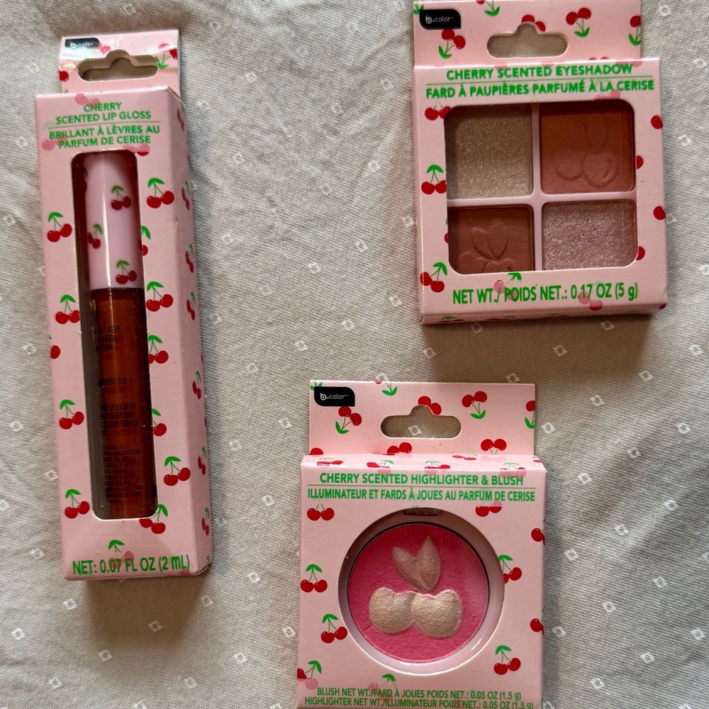 Cherry Scented Makeup Set